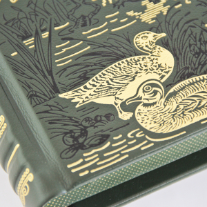 Подарочный набор "Охота" с книгой "Большая книга русской охоты" и панно